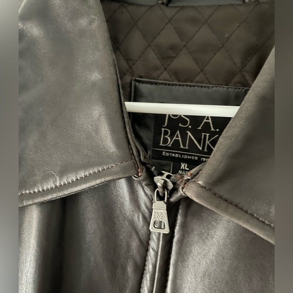 Joseph A Bank Vintage Brown Leather bomber jacket (XL) - Picture 2 of 3